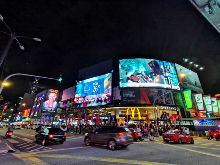 Digital Screen DOOH